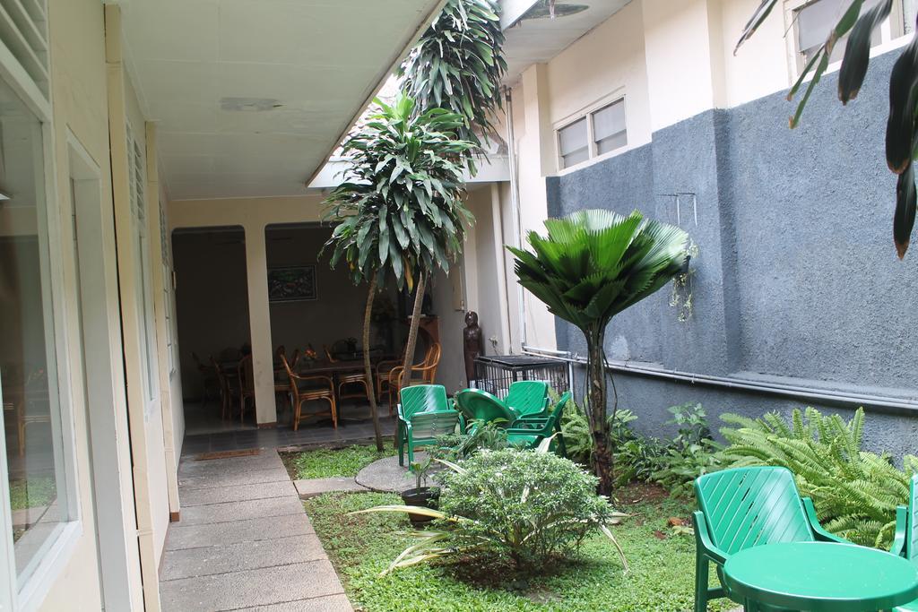 Gondia Guesthouse Dżakarta Zewnętrze zdjęcie