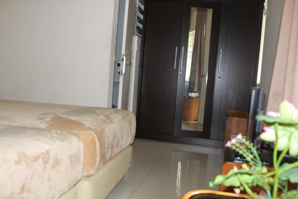 Gondia Guesthouse Dżakarta Pokój zdjęcie